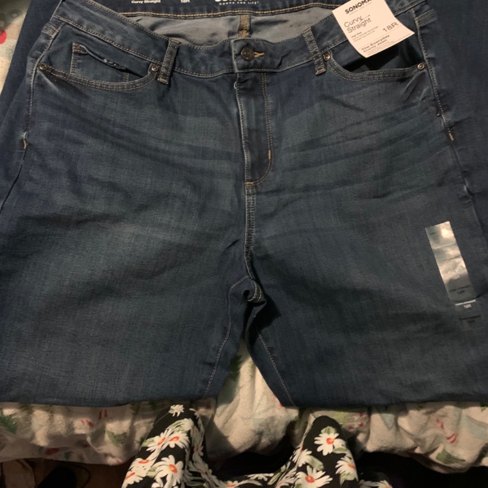 Jeans - Picture 2 of 2
